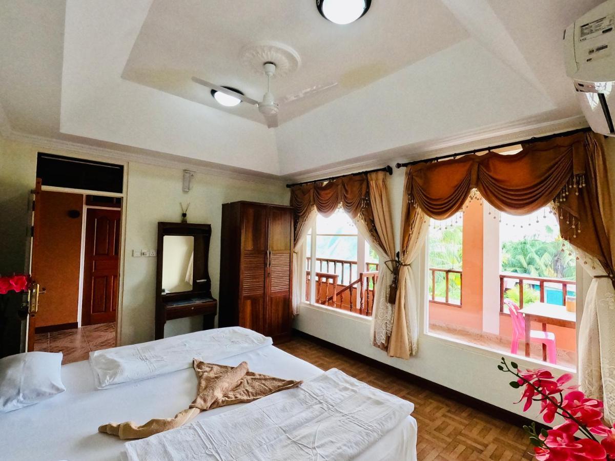 Shamar Guesthouse & Dive Maamigili Island Luaran gambar