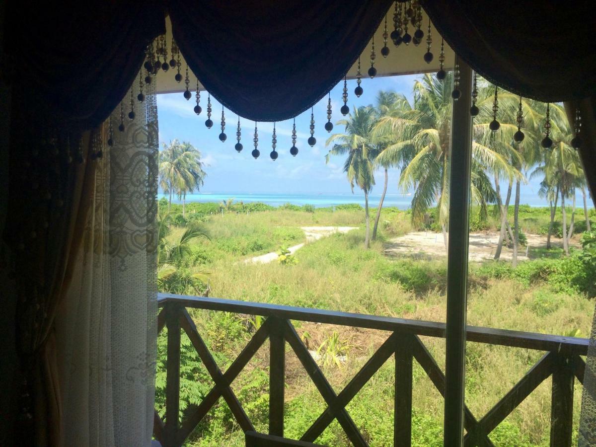 Shamar Guesthouse & Dive Maamigili Island Luaran gambar